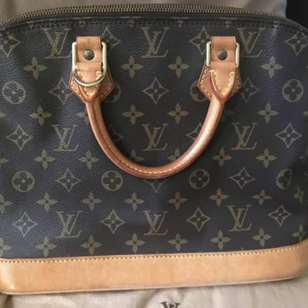 Handbag - Picture 3 of 4